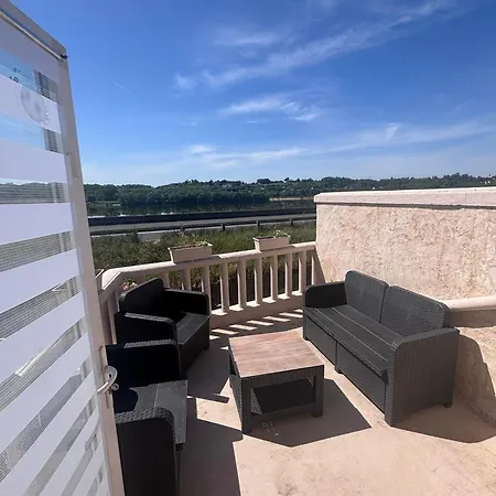 Maison De Loire Villebernier