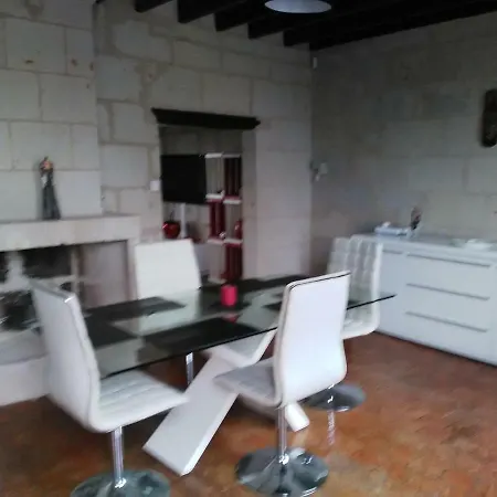 Maison De Loire Villebernier