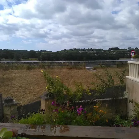 Maison De Loire Villebernier