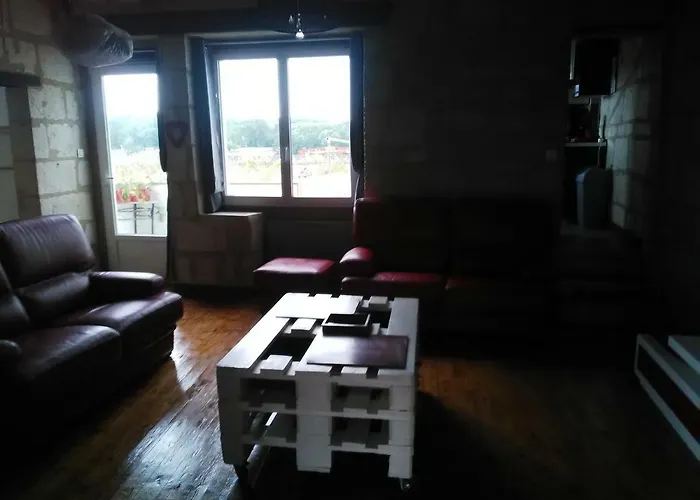 Maison De Loire * Villebernier