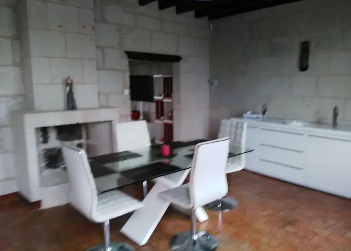 Maison De Loire Villebernier